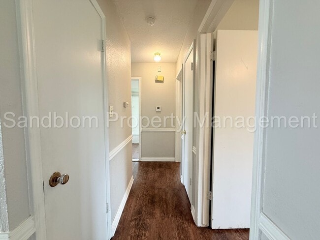 Building Photo - FOR LEASE | East Tulsa | $1,225 Rent