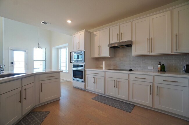 Building Photo - 208 Monteforte Rd