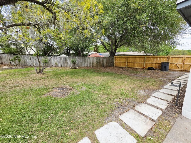 Building Photo - 2146 Antilles Ct