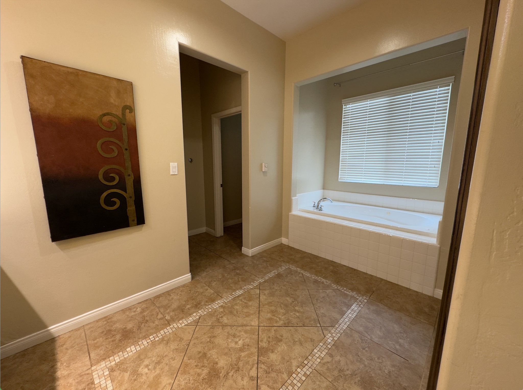 Building Photo - 5313 Pelican Hill Dr