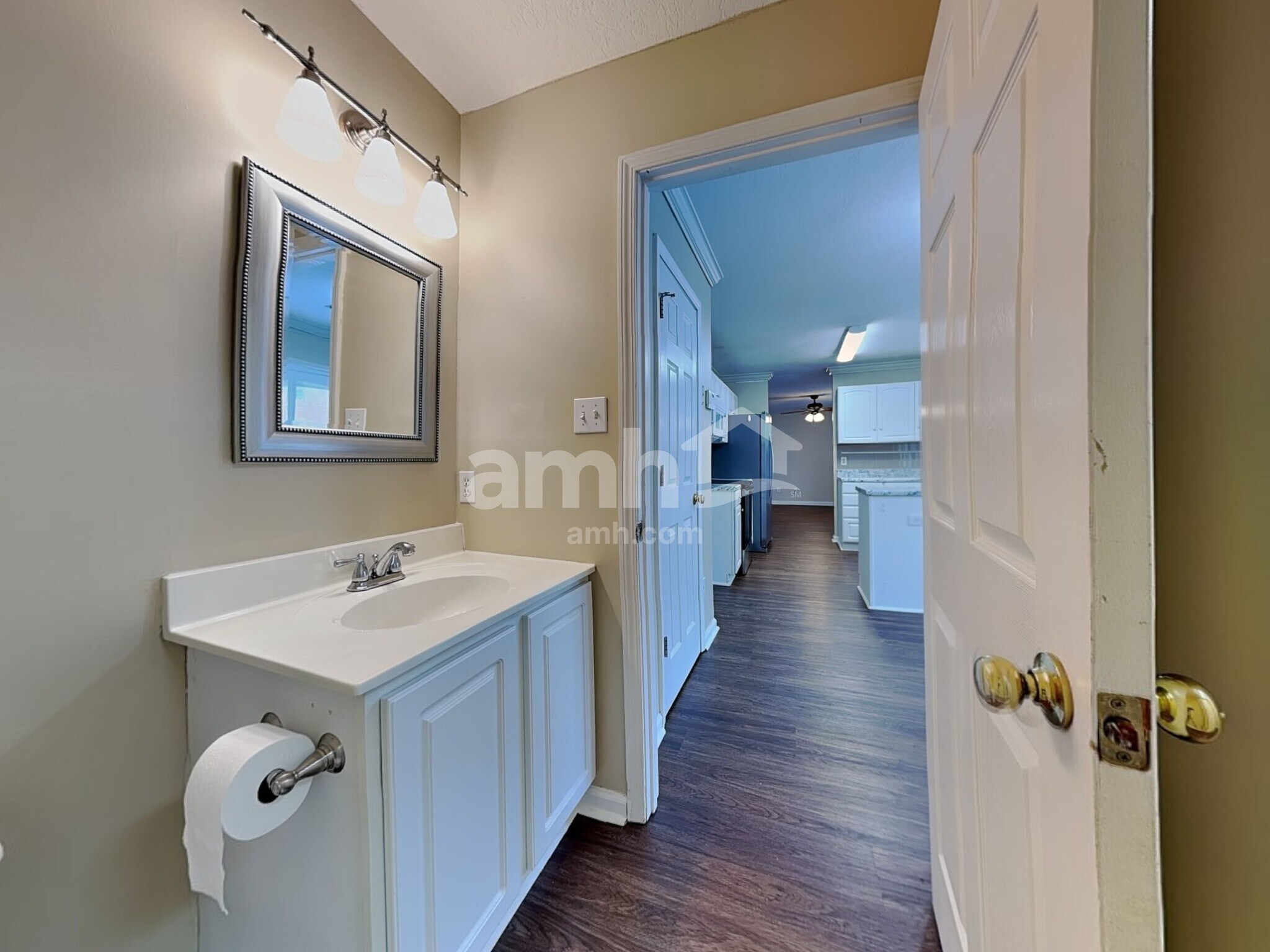 Building Photo - 1405 Randall Park Dr