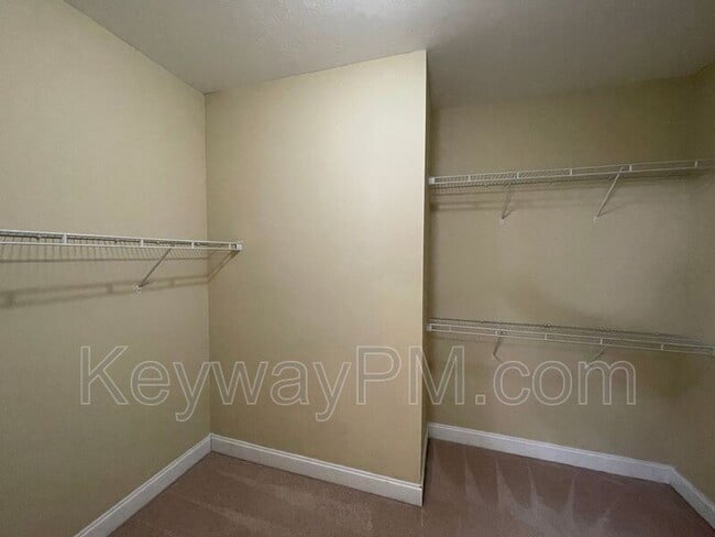 Building Photo - 1241 Roy St