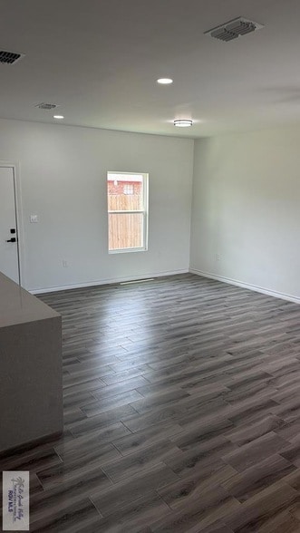 Building Photo - 5160 Alexa Rd