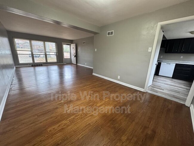 Building Photo - 8000 Noel Ct