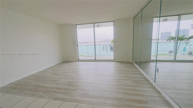 Building Photo - 2841 NE 163rd St