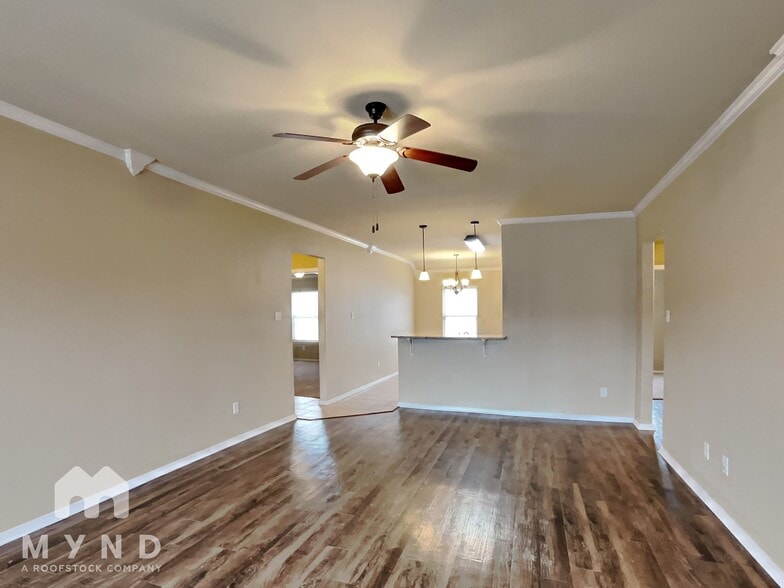 Building Photo - 120 Brickyard Ct