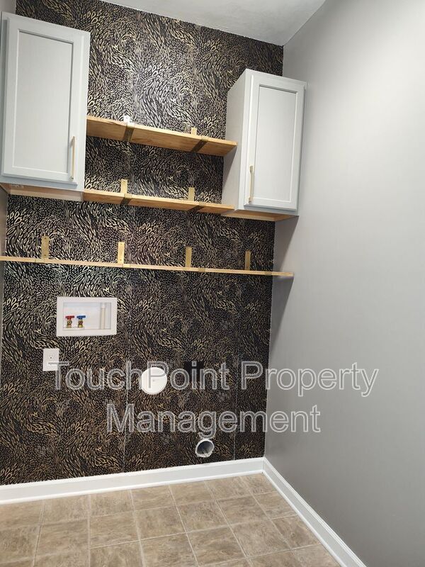 Building Photo - 13415 Hunting Birds Ln