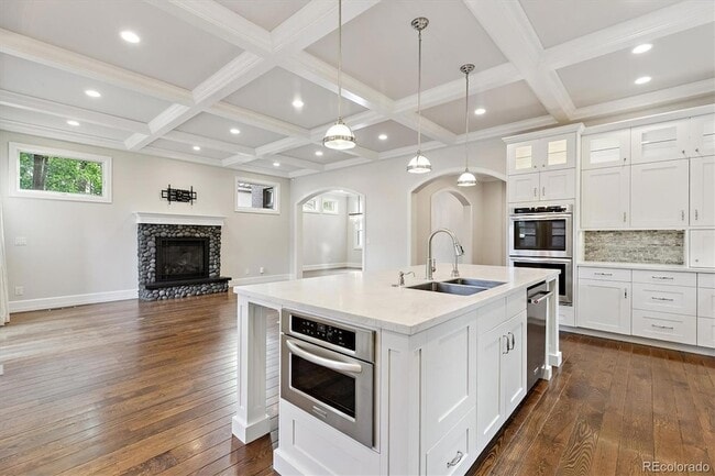 Building Photo - 510 High St