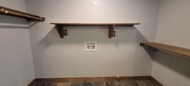 Building Photo - 7306 Moline St