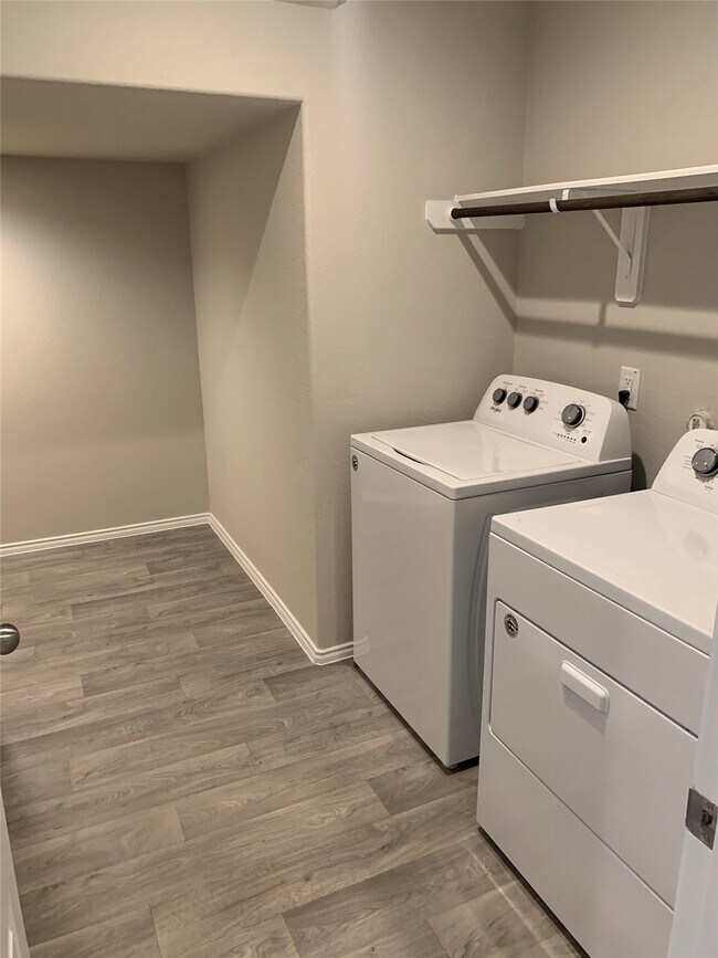 Building Photo - 1710 Chase Anchor Ct