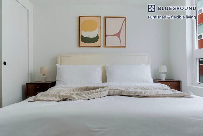 Building Photo - 1502 Fawcett Ave