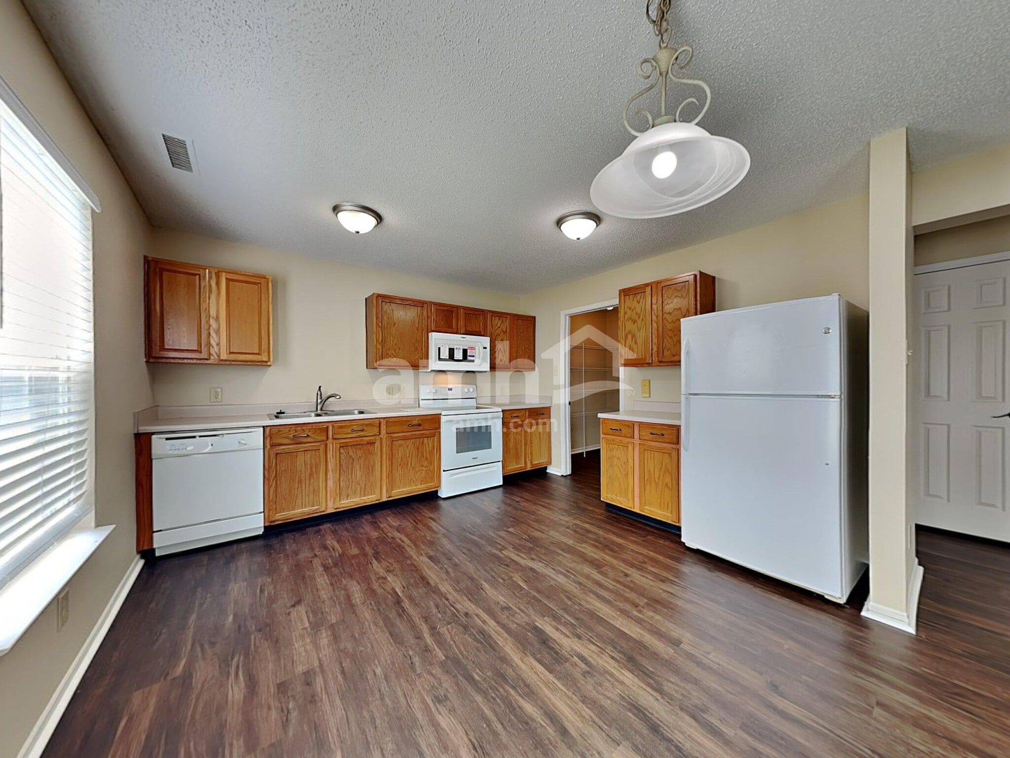 Building Photo - 10325 Carrington Way