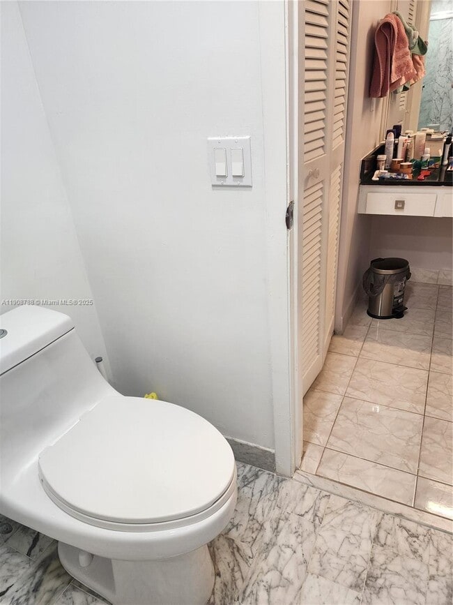 Building Photo - 1890 S Ocean Dr