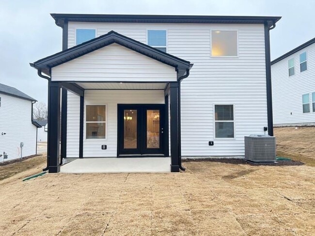 Building Photo - 5 Bedroom Single Family for Sale close to ...