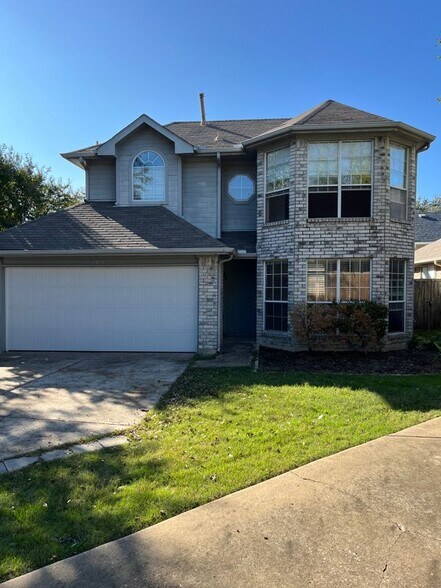 Building Photo - 3051 Renaissance Ct