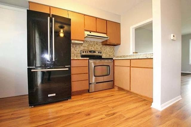 Building Photo - 232 Washington Square