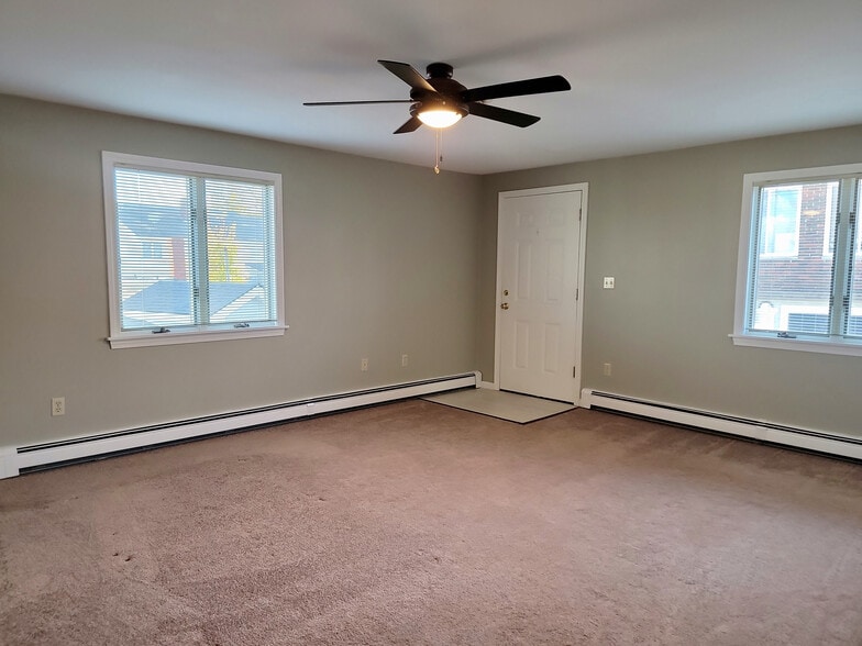 Main Bedroom - 128 Malden St