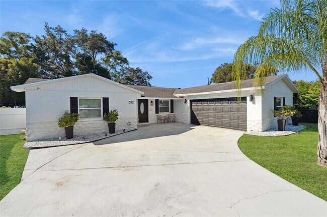 Primary Photo - 622 Beverly Ave