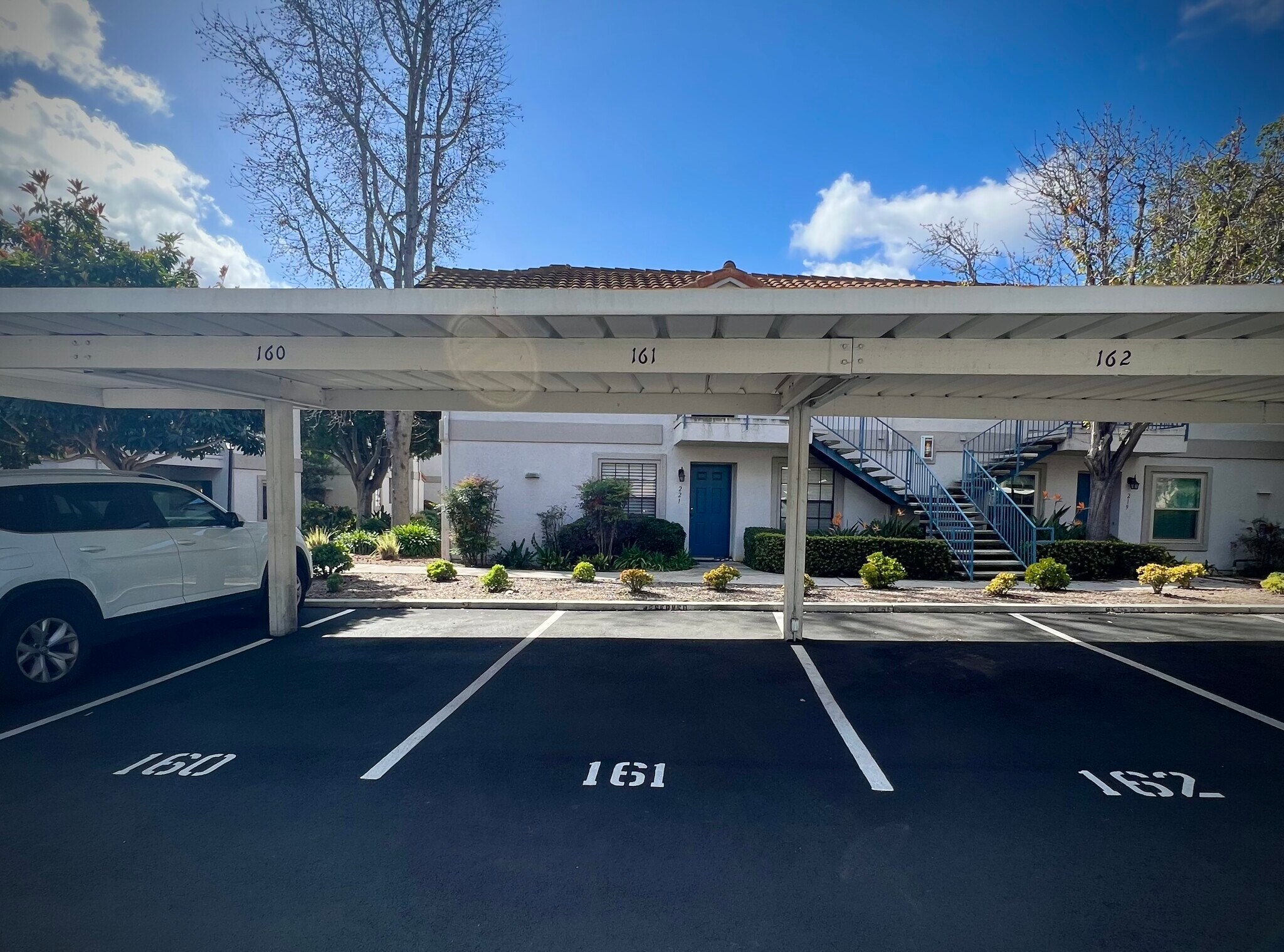 Reserved parking space - 10341 Azuaga St