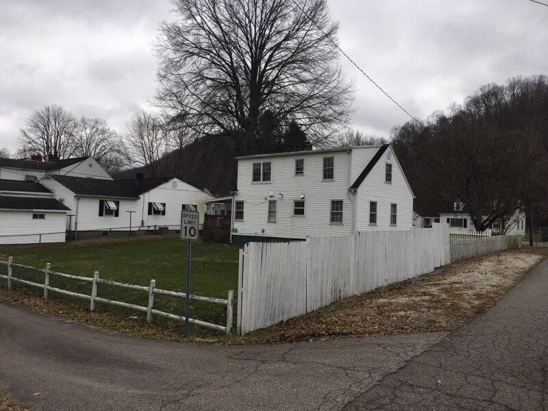 Building Photo - 3700 Washington Ave SE