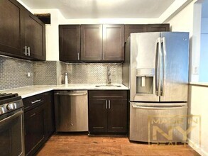 Building Photo - 1 bedroom in WOODSIDE NY 11377