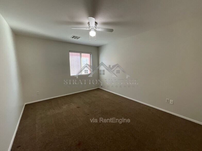 Building Photo - 7323 W Alta Vista Rd