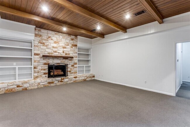 Building Photo - 9203 Knoll Crest Loop