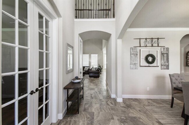 Building Photo - 18002 Heartsong Dr