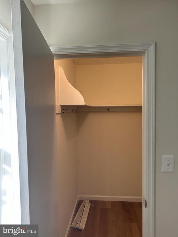 Building Photo - 18 North St NE