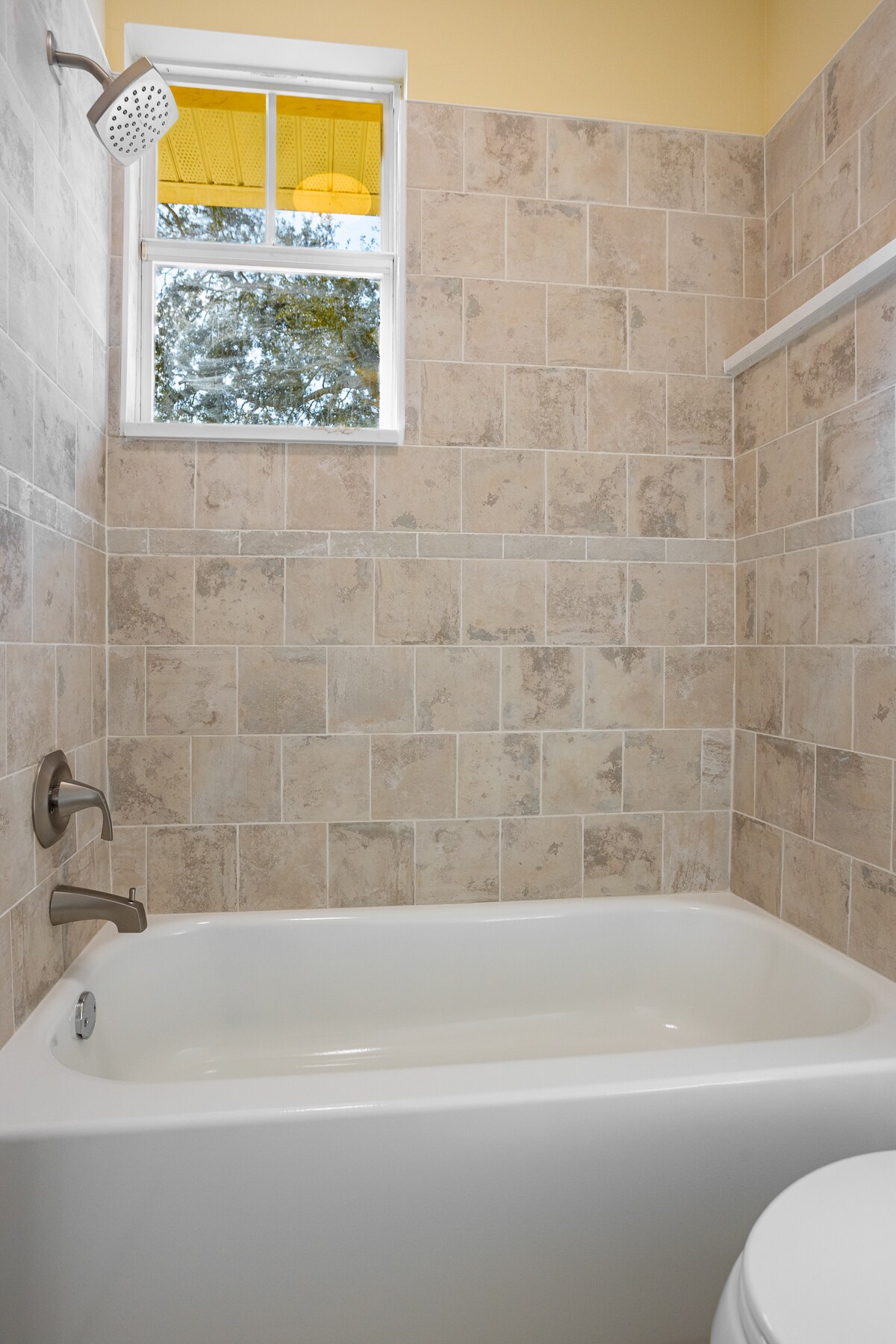 Building Photo - 3204 W Empedrado St