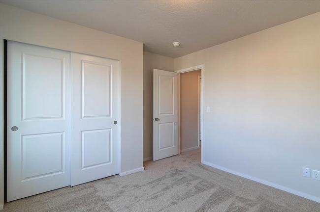 Building Photo - Liberty Lake 4 Bed 2.5 Bath home built 2022 with all the amenities.  Ready this summer