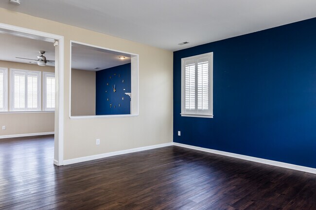 Building Photo - 117 Woodtrellis Ct