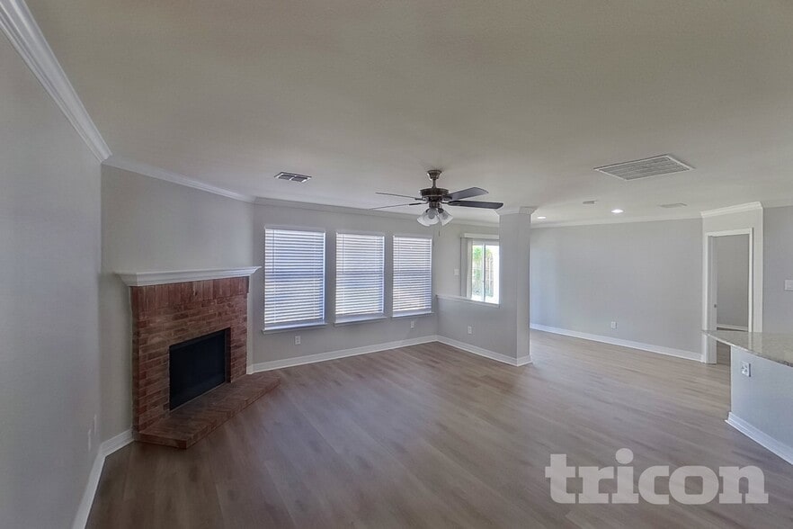 Building Photo - 5646 Hunters Bend Ln