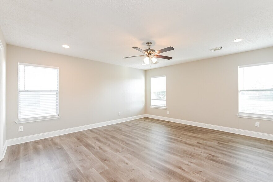 Building Photo - 11230 Wild Goose Dr