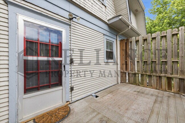 Building Photo - 111 N Clifton Ave