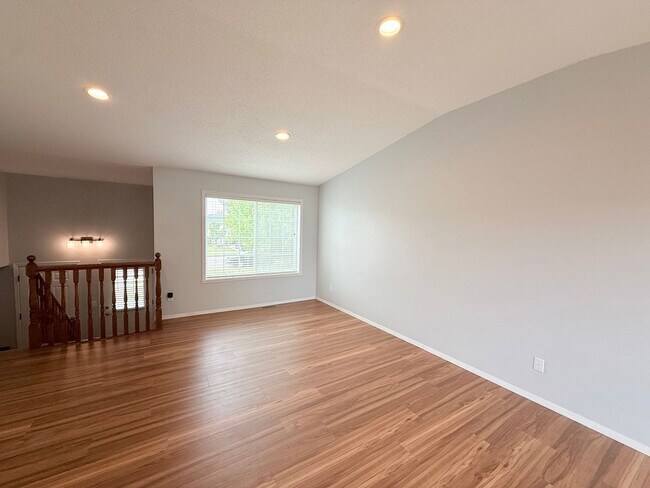 Building Photo - Spacious 4-Bedroom Home in South Fargo