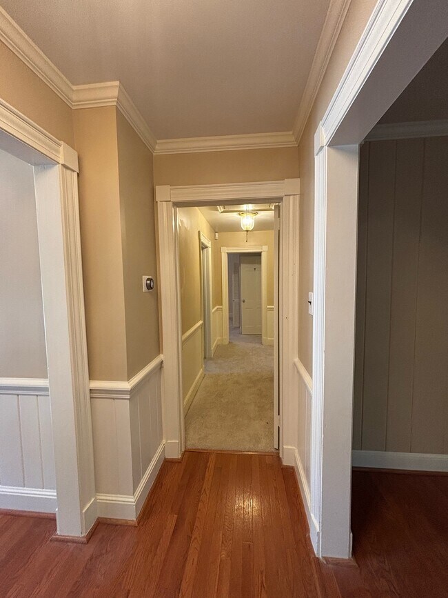 Building Photo - 1513 Raeford Rd