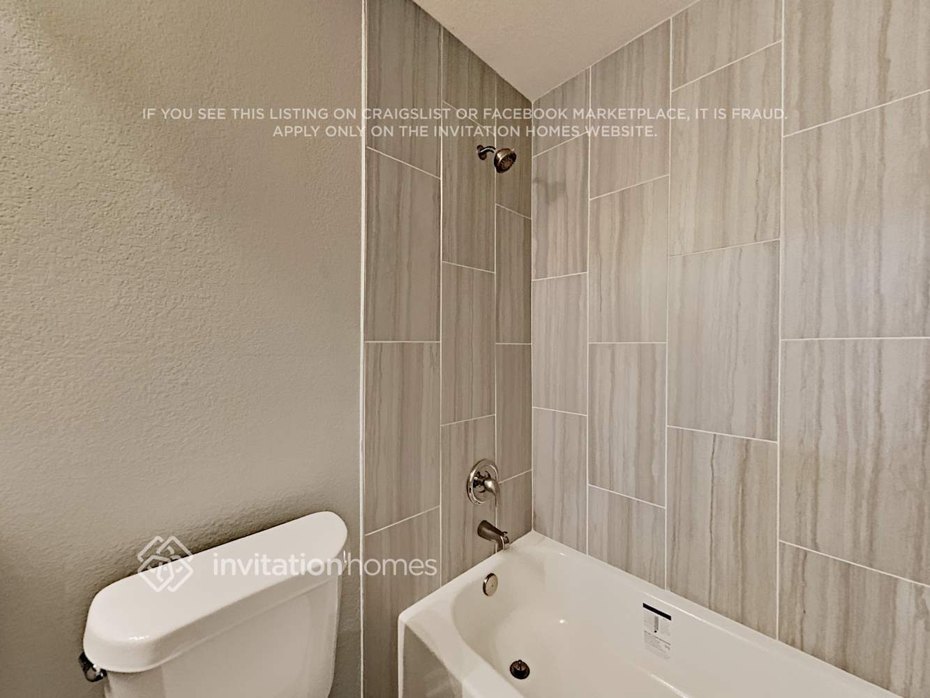 Building Photo - 8609 Chelan Way