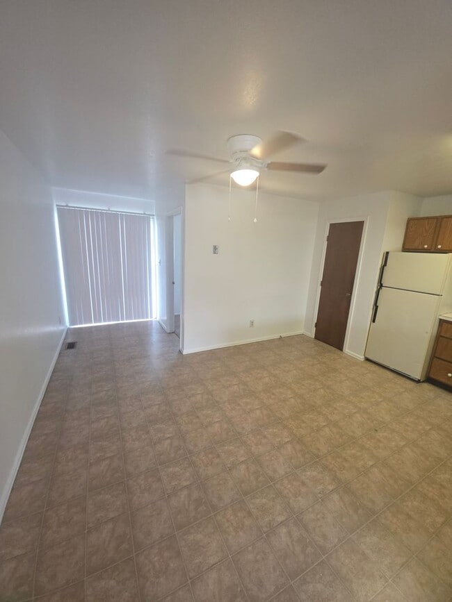Building Photo - 3 Bedroom Apartment in FRUITA!!!
