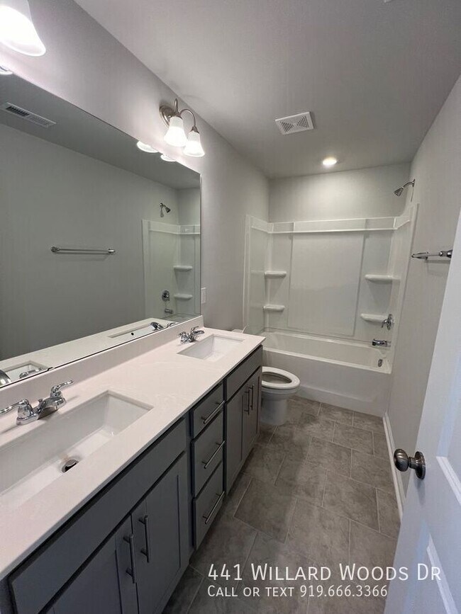 Building Photo - 441 Willard Wds Dr