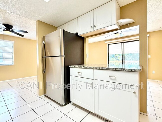 Building Photo - 124 Loblolly Ct