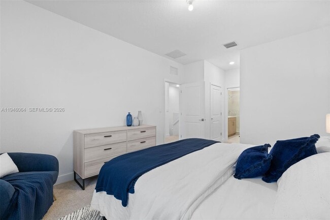 Building Photo - 131 SW 171st Terrace