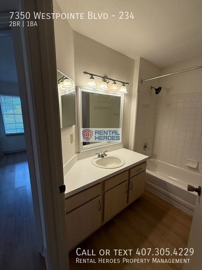 Building Photo - 7350 Westpointe Blvd