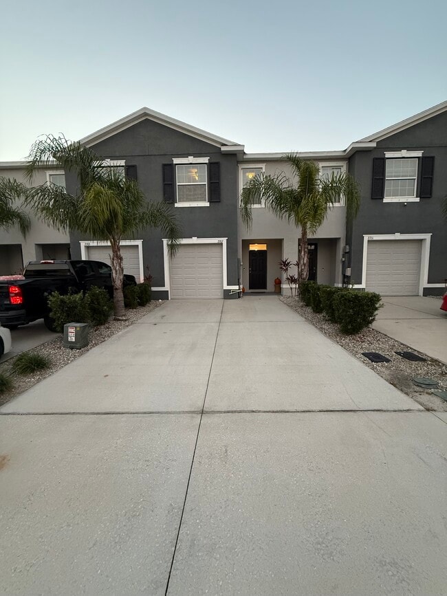 Building Photo - 2707 Suncoast Blend Dr