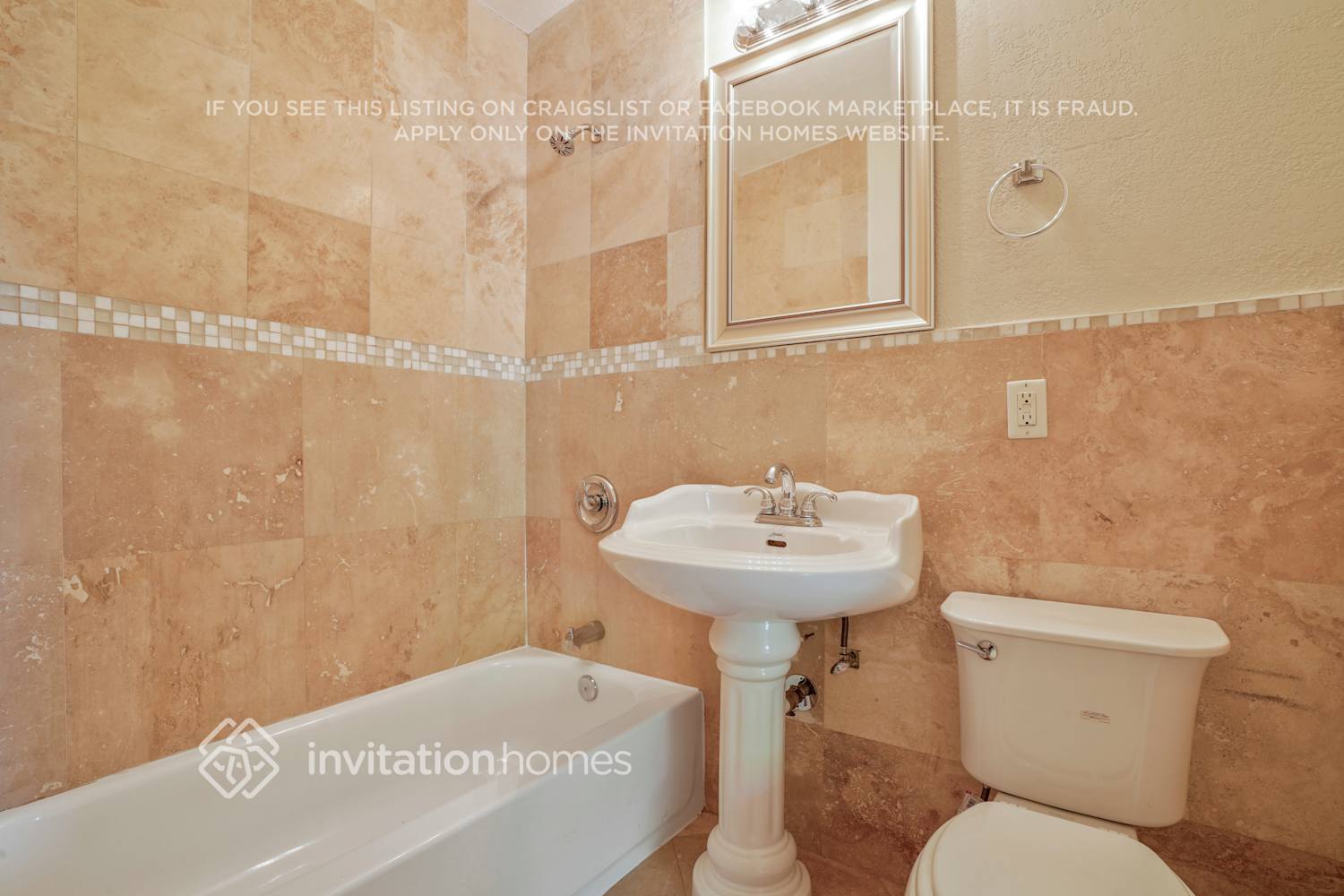 Building Photo - 5095 NE 17th Dr