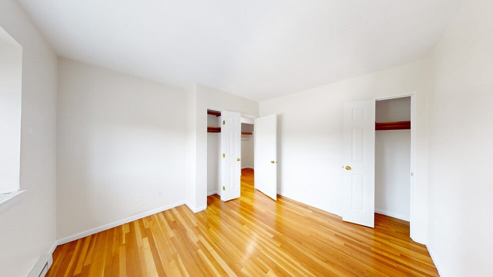 Building Photo - 525 Highland Ave