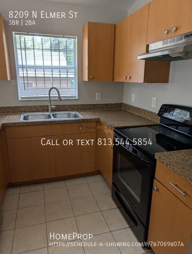 Building Photo - 8209 N Elmer St