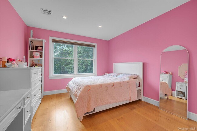 Building Photo - 57 Red Ground Rd