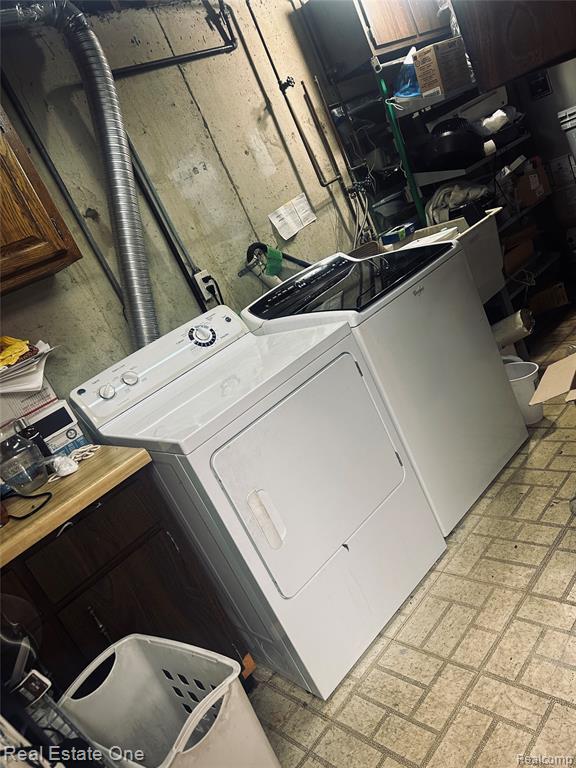 Building Photo - 23677 Stonehenge Blvd