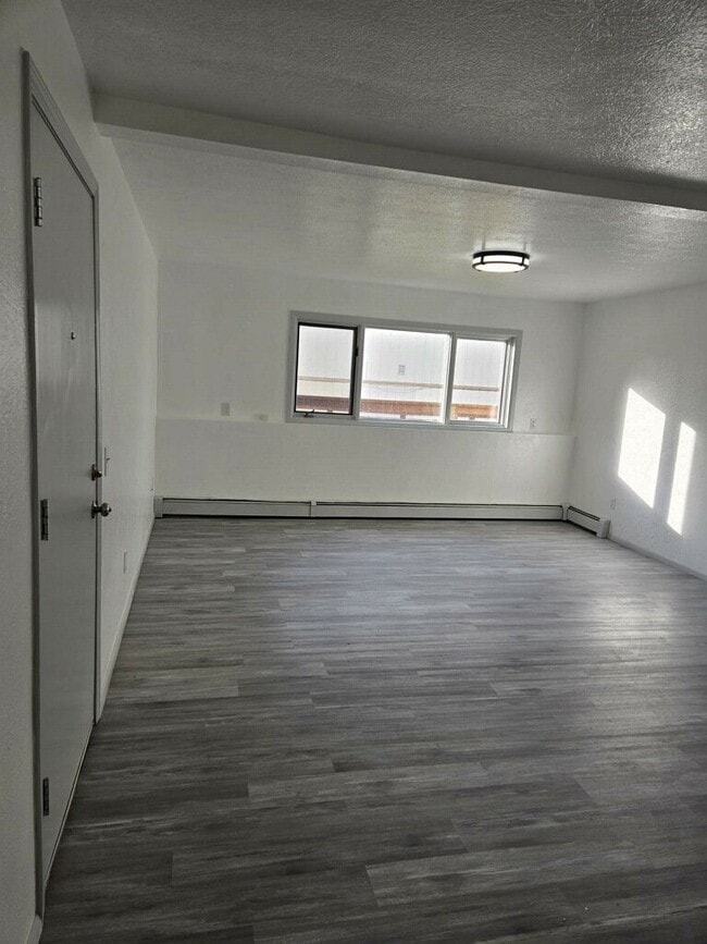 Building Photo - 2605 Quiet Cir